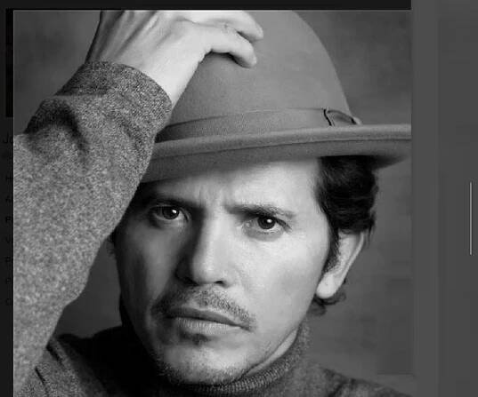 John Leguizamo Biography - Facts, Childhood, Family Life & Achievements