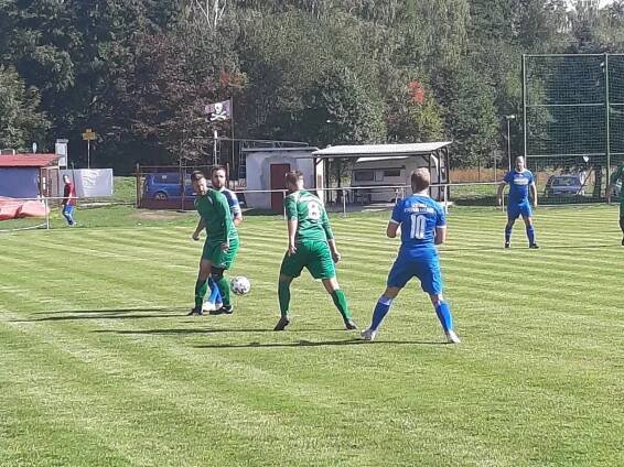 3. kolo SLAVOJ KYNŠPERK - JISKRA BŘEZOVÁ 2-2 | TJ Slavoj Kynšperk