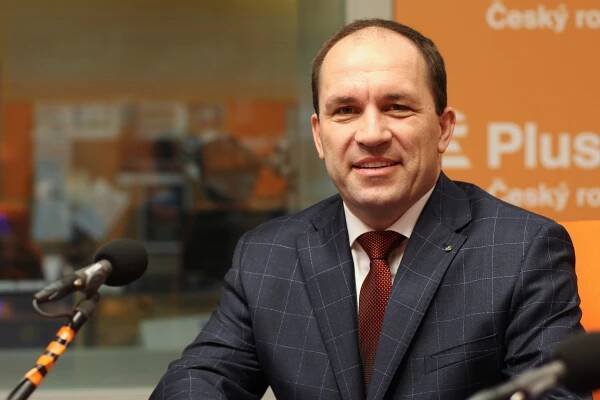 Hlasy občanů by měly mít stejnou váhu, ať volí tu nebo onu stranu, říká Marek Výborný