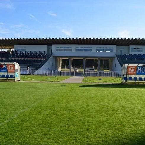 Všesportovní stadion v královéhradeckých Malšovicích má za sebou stavební úpravy i kolaudaci | foto:  FC Hradec Králové