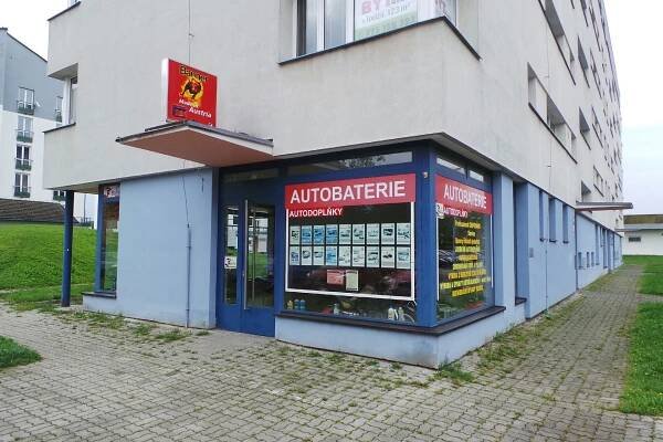 TINOSS s.r.o. - chov kuřat foto 1