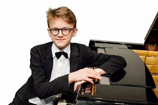 Klavírista Jan Čmejla se stal vítězem rozhlasové soutěže Concertino Praga 2019 | foto: Alena Borlová