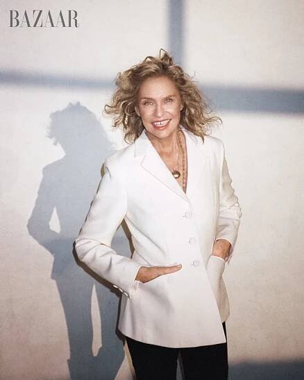 lauren hutton