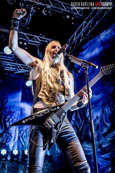 LIVE: HAMMERFALL s jistotou provětrali Pardubice | Spark Rock Magazine