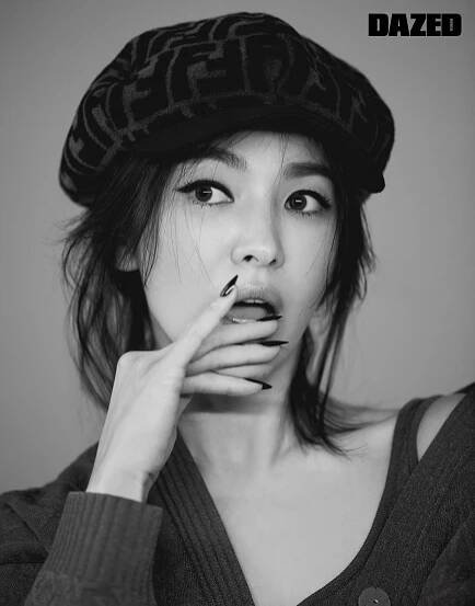 Song Hye Kyo nemá žádné výčitky, že si ve 40 letech opět zahrála v romantickém seriálu - Asianstyle