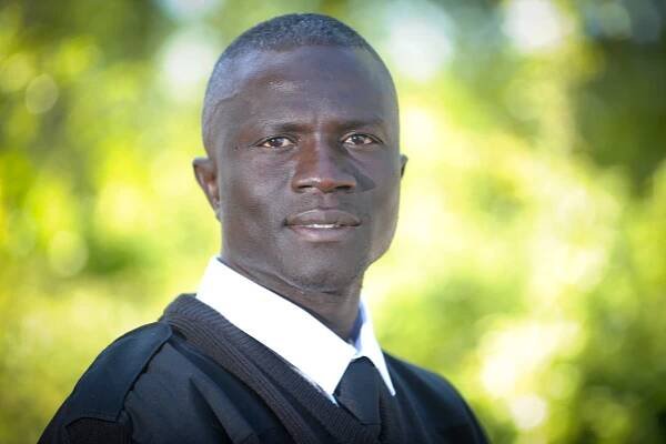 Omar Barrow