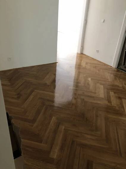 Pokládka plovoucích podlah v Praze a okolí. Férové ceny a kvalita od Podlahy Gering a bratr s.r.o.