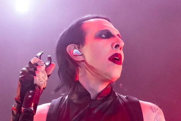Marilyn Manson Announces 2025 Tour Dates, First U.S. Headlining Run Since 2019