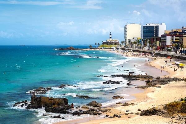 Barra Beach a Farol Barra da v Salvadoru, Bahia, Brazílie — Stock obrázek