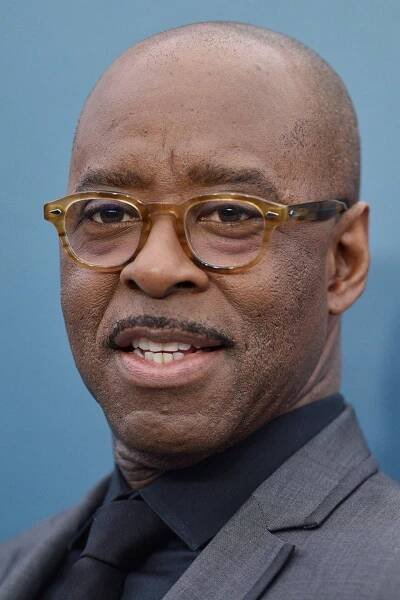 Courtney B. Vance herec