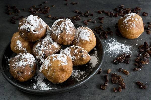 Oliebollen: A Traditional Dutch New Year Dish - The Netherlands