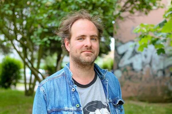 Ondřej Brousek: „Obdivuji Waltariho za jeho elegantní a vynalézavě skrytou ironii.“ Známý herec načetl historický román Jeho království od autora knihy Egypťan Sinuhet | Knihkupec