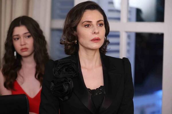 Can Borcu - Episode 11 - Z filmu - Ebru Özkan Saban