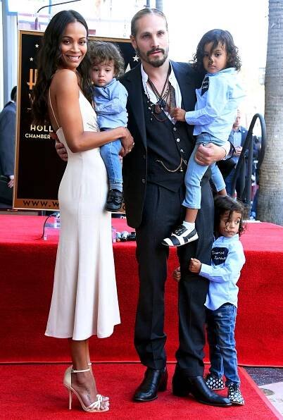 Zoe Saldana's Sons Finally Make Their Public Debut: Pics | Black celebrity couples, Celebrity moms, Celebrity couples