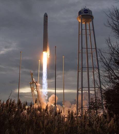 K ISS zamířila loď Cygnus OA-8 „Gene Cernan“