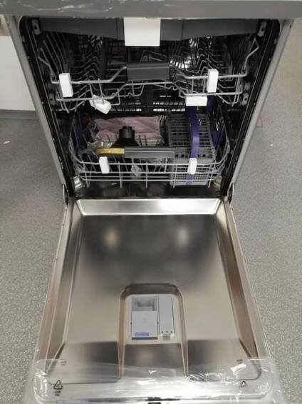 Myčka BEKO DFN 26422 X 7990 Kč