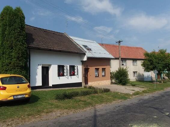 Lubná u Otrokovic - ubytování, počasí, foto, tipy na výlet, informace