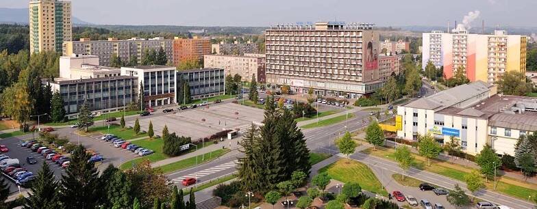 Steelhouse před rekonstrukcí fasády