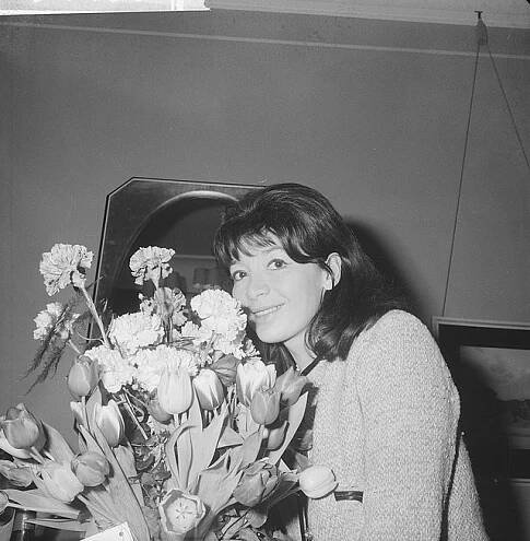 Category:Juliette Gréco - Wikimedia Commons