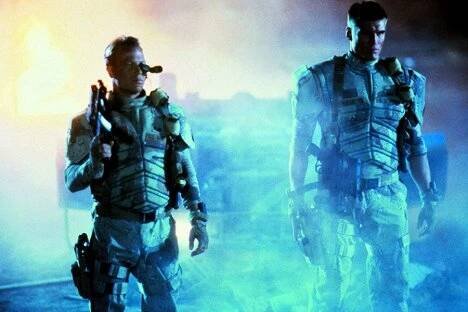 Eric Norris, Dolph Lundgren - Univerzální voják - Z filmu