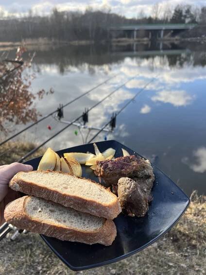 jídlo – Mitsu Carpteam