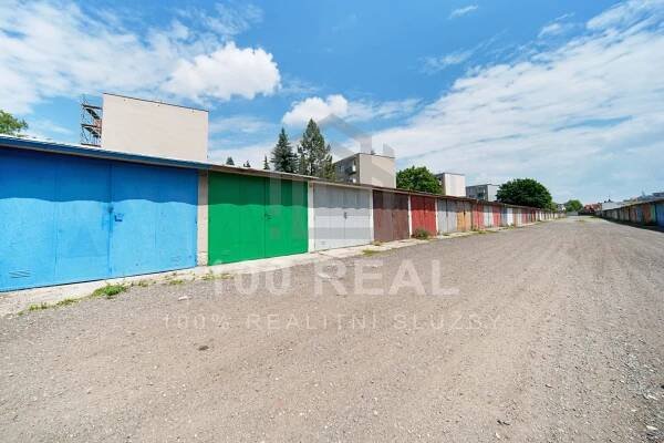 Garáž k pronájmu - Mrštíkova ulice, Hradec Králové | 100real, s.r.o. | 100% realitní služby