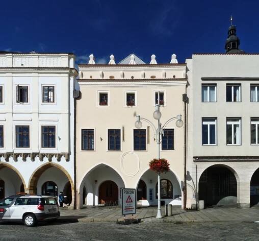 Soubor:ČB, náměstí POII 18 (01).jpg – Wikipedie