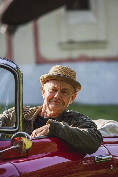 Robert Nebřenský - Krajinou soch - Sochy Davida Černého - Z filmu
