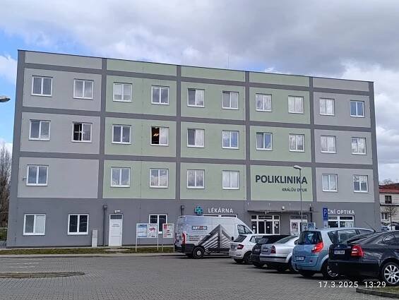 Ambulance Králův Dvůr – Zdravotnická zařízení a lékárny