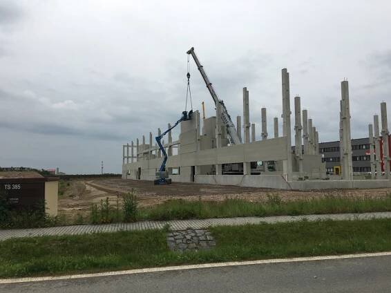 Nord Park Horní Počernice hala NP11 – KŠ PREFA