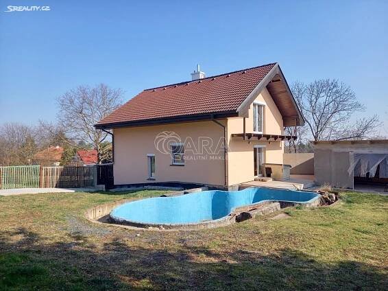 Pronájem  rodinného domu 200 m², pozemek 738 m², Brázdim - Nový Brázdim, okres Praha-východ