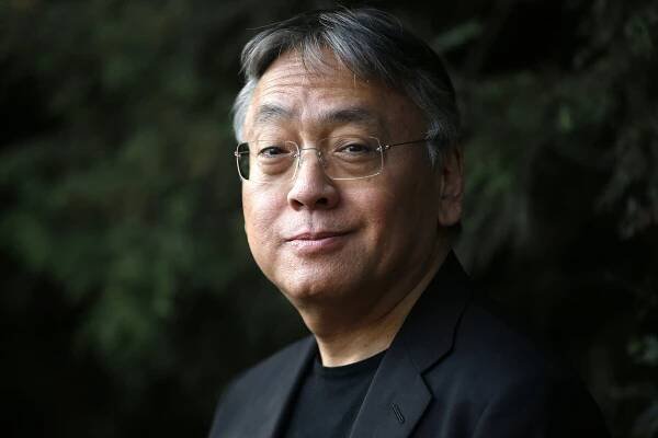 Nobelista Ishiguro: Že vás ľudia ignorujú a zabudnú na vás, nie je v živote podstatné