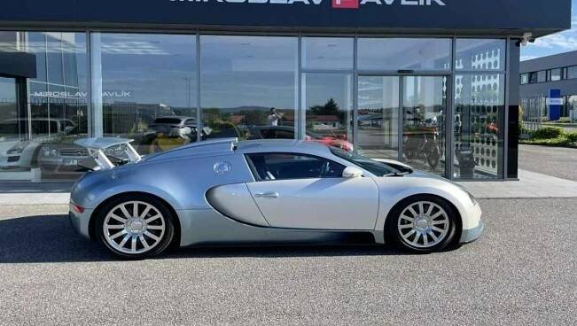 V českém autobazaru lze koupit ojetý Bugatti Veyron. A cena? Skoro 40 milionů