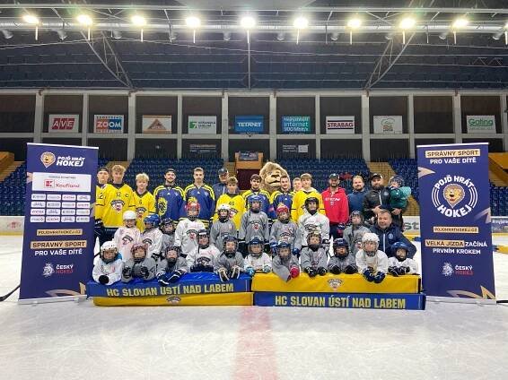 Přijďte v úterý 21.1. v 16:00 na zimní stadion v Ústí nad Labem na akci Týden hokeje