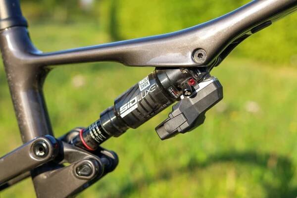 Cannondale Scalpel + RockShox Flight Attendant | TEST
