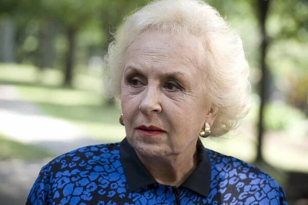 Podzimní úplněk - Z filmu - Doris Roberts