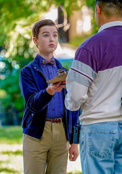 Malý Sheldon - Velekancléř a doupě hříchu (S05E08) (2021)