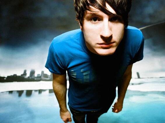 Adam Young fotky