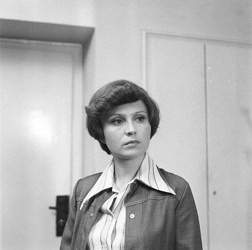Advokátka (1977)