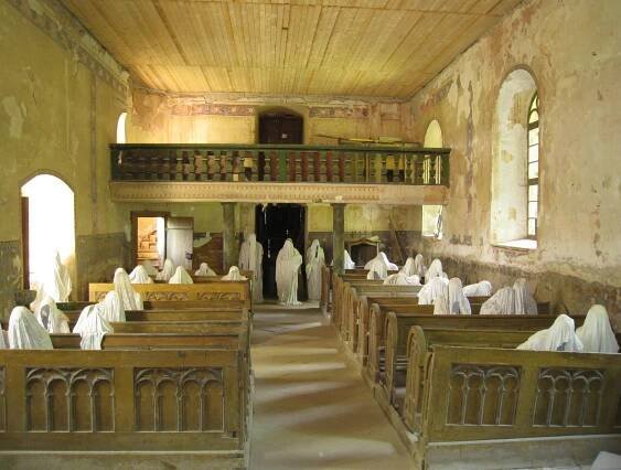 Kostel sv. Jiří - Luková | Databáze domů s historií