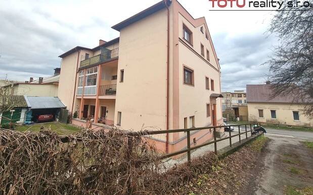 2+kk, Národní, Jaroměř, 50 m²