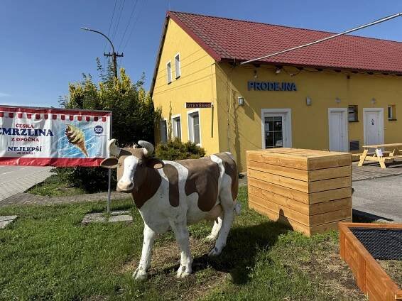 Oblíbená mlékárna se vrací. Její výrobky prodávaly obchody po celé republice
