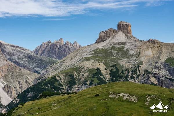 Ikonické dolomitské věže Tre Cime di Lavaredo ze všech světových stran | Horama