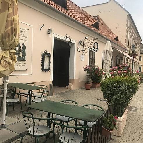THE 10 BEST Restaurants in Mosonmagyarovar (Updated 2025)