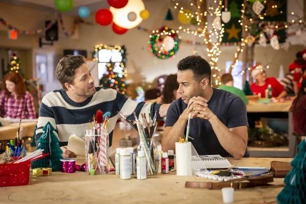 Matt Hamilton, Corbin Bleu - Campfire Christmas - Z filmu