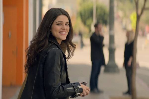 Soundtrack - Skladba 1: Nellie a Sam - Z filmu - Callie Hernandez