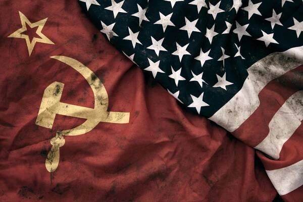 Co byla studená válka? ideologický a geopolitický souboj ve XNUMX. století