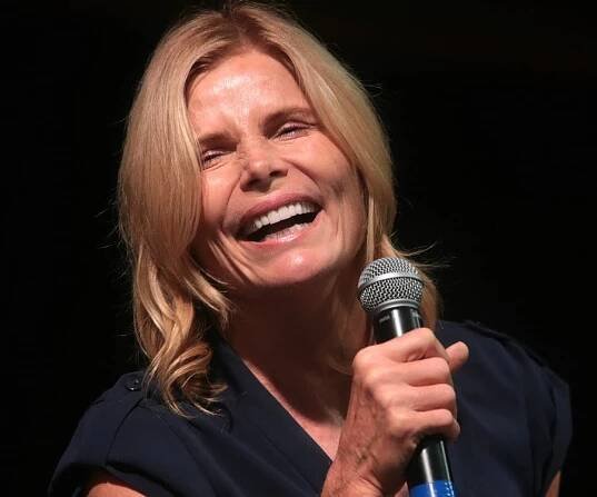Mariel Hemingway Biography - Facts, Childhood, Family Life & Achievements