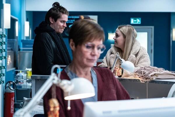 Syke - Profetia 4/4 - Z filmu - Emil Kihlström, Lena Meriläinen, Amelie Blauberg