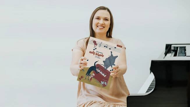 Klavírní noty a učebnice – Eva Lorenc